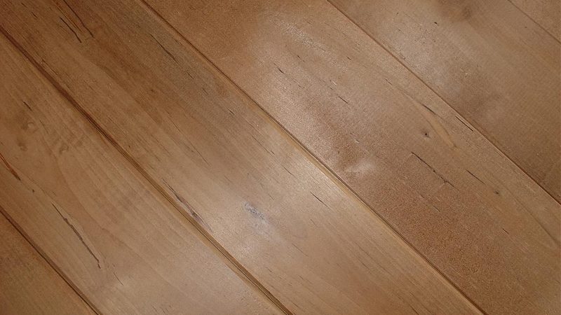 三层实木地板，如何挑选适合自己的佳品？**